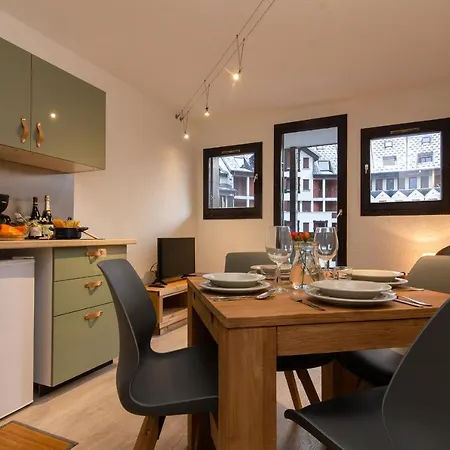 Sud - Batiment A 208 - Happy Hotel *