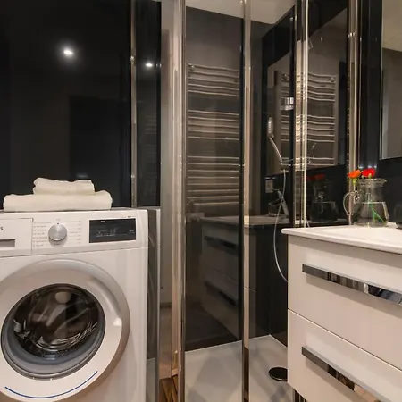 Sud - Batiment A 208 - Happy * Шамони